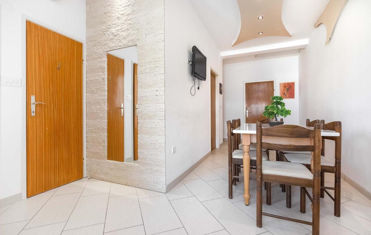 Zlata Apartment Porec Exterior photo