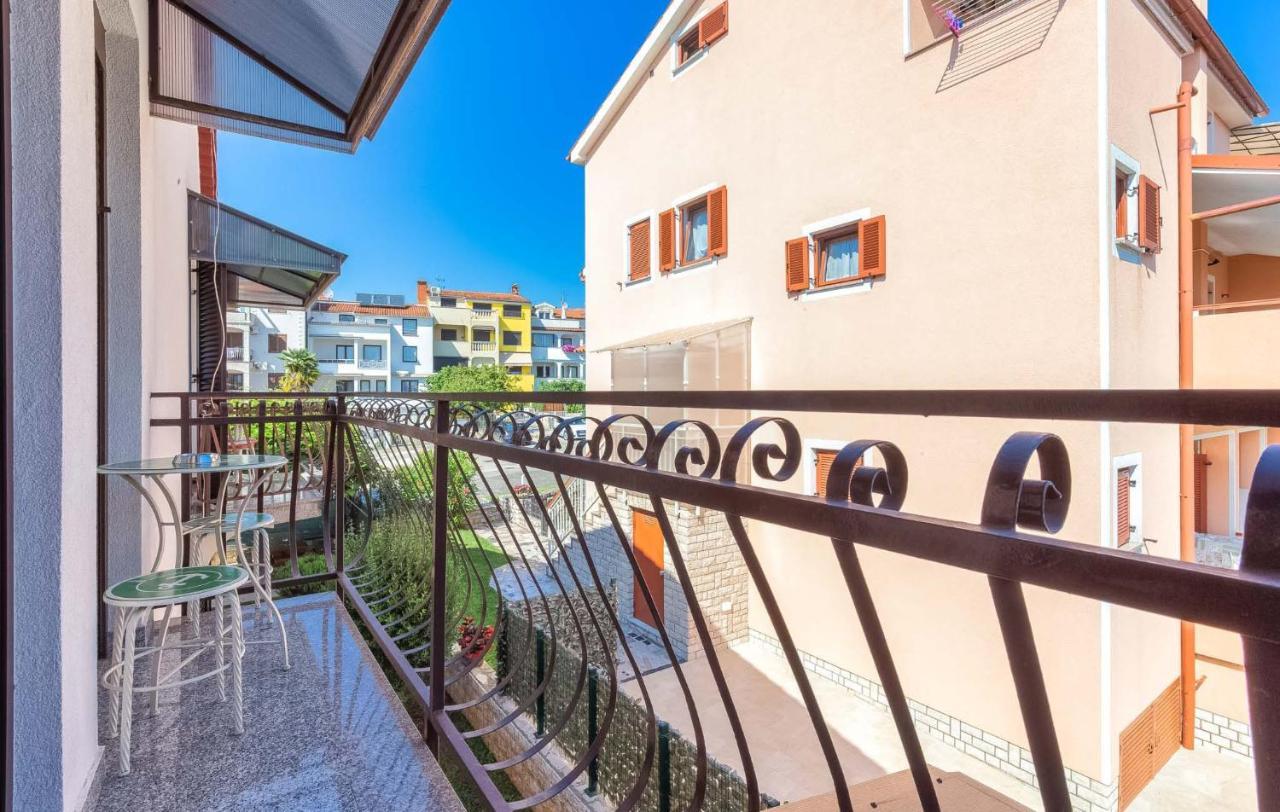 Zlata Apartment Porec Exterior photo